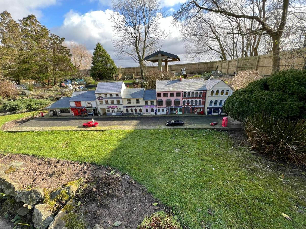Gwenallt Dwyran Exterior photo